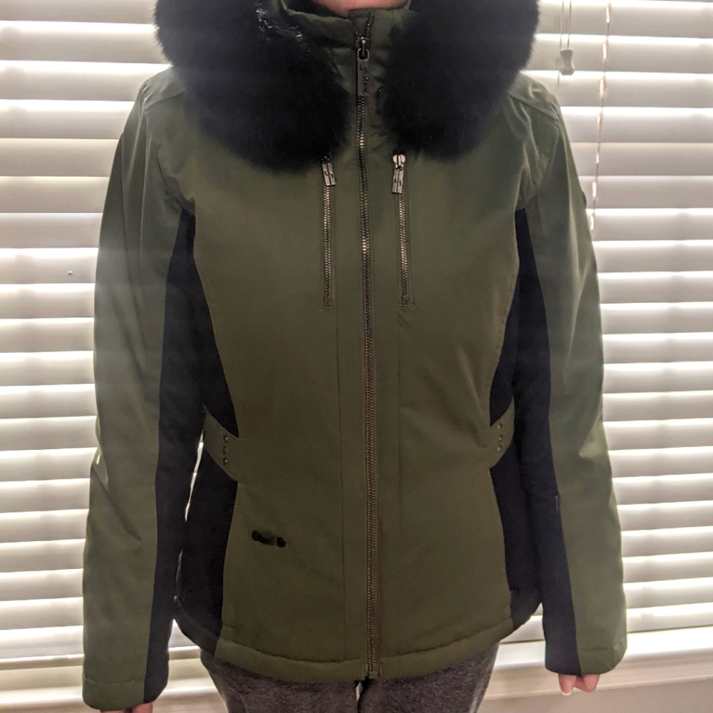 Spyder chic women's ski jacket